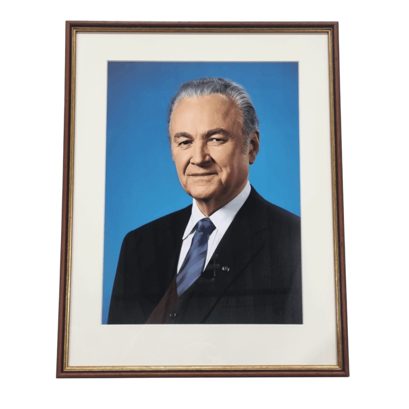Vabariigi presidendi ametlik foto - Arnold Rüütel (Eesti Vabariigi president aastatel 2001–2006)